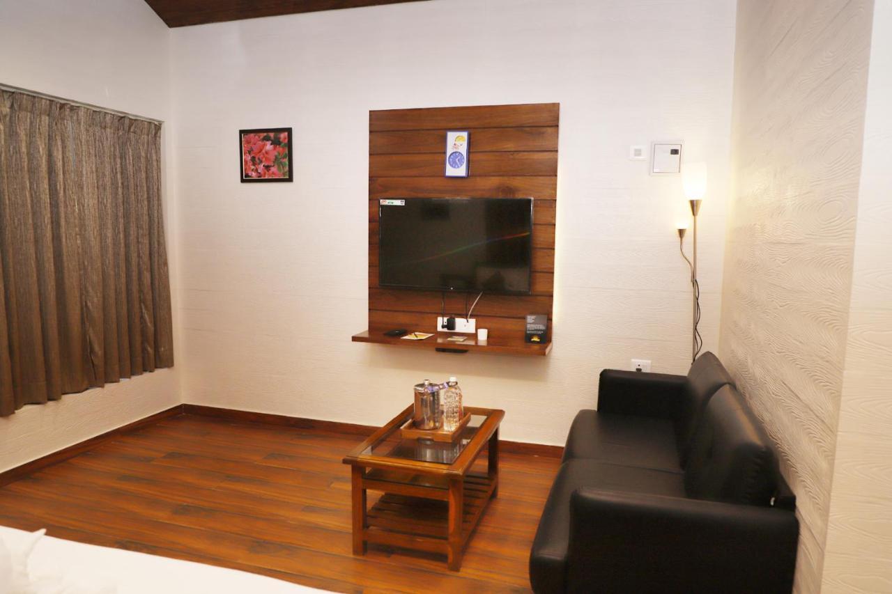 Hotel Millennium Park Panchgani Exterior photo